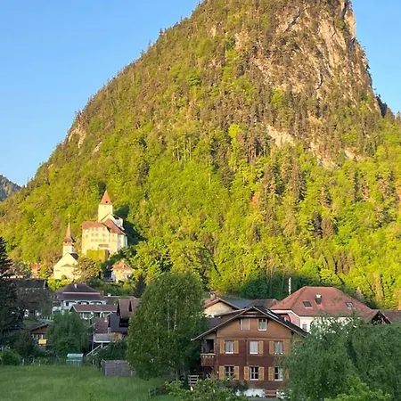 Hidden Gem Close To Interlaken And Hiking Lejlighed *
